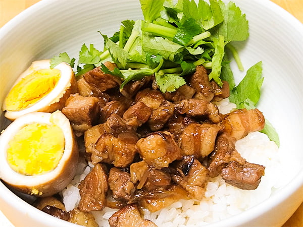 Taiwanese Braised Pork Rice (Lu Rou Fan)