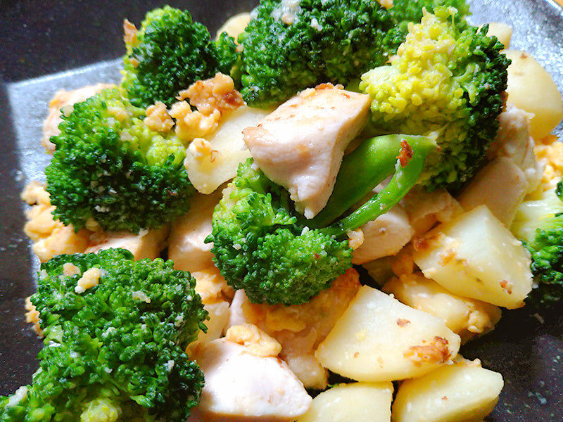 Sauteed potatoes and broccoli with Koji Grain Miso