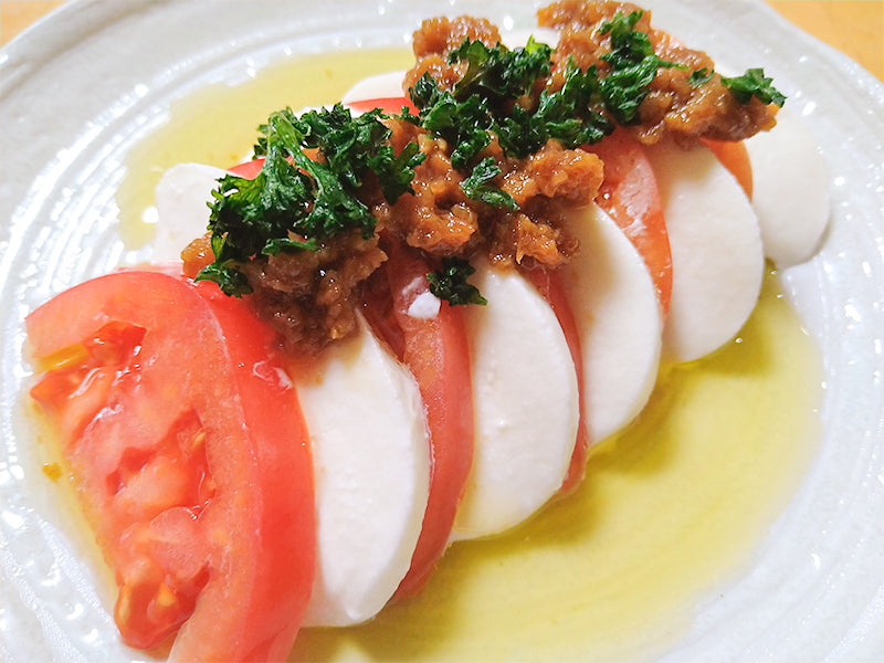 Caprese with Natto Koji Mix
